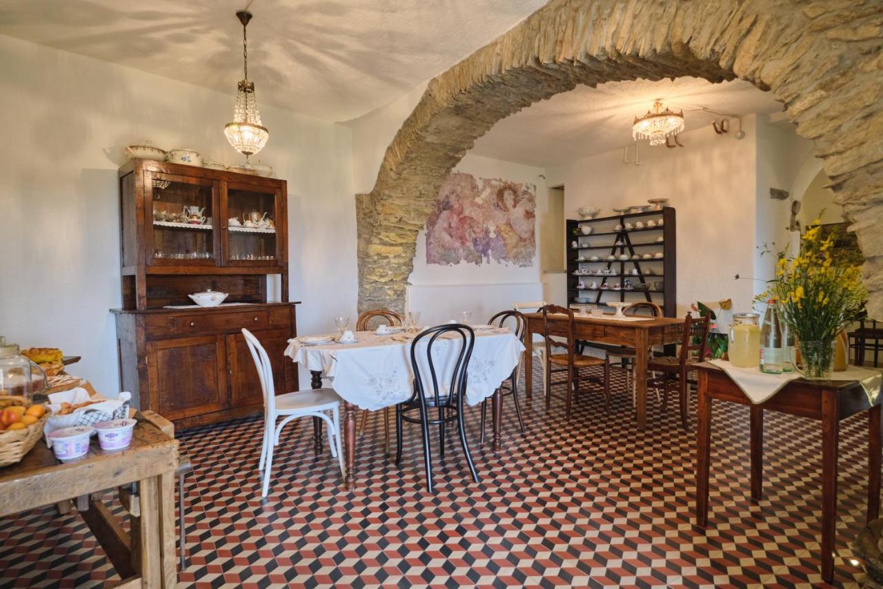 Agriturismo Le Merline Arnasco ภายนอก รูปภาพ