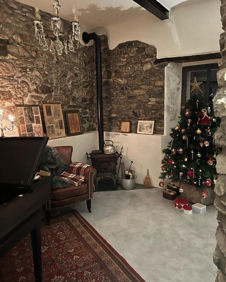 Agriturismo Le Merline Arnasco ภายนอก รูปภาพ